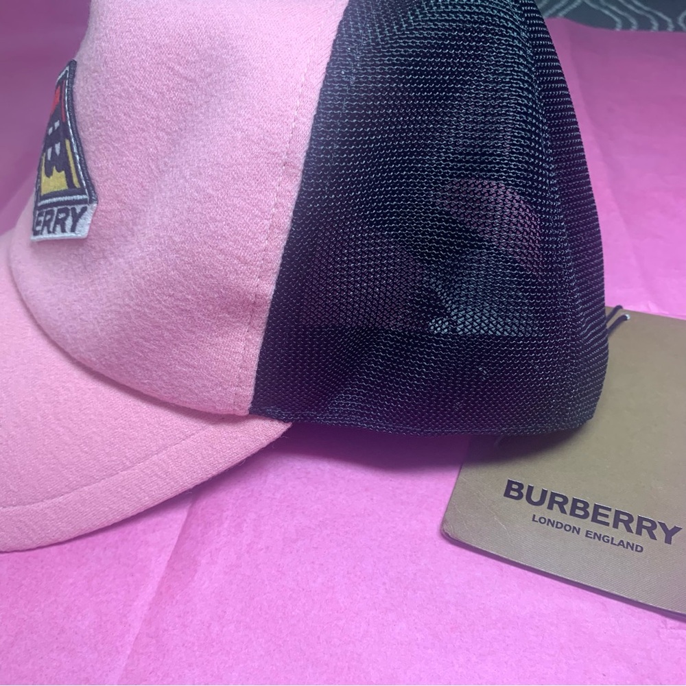 Authentic Burberry Pink and Black Mesh Cap - Picture 3 of 11